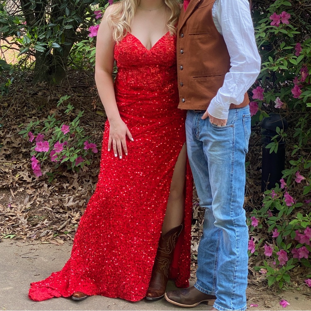 Red Sequin Prom/HOCO/Formal Dress 💃🏼